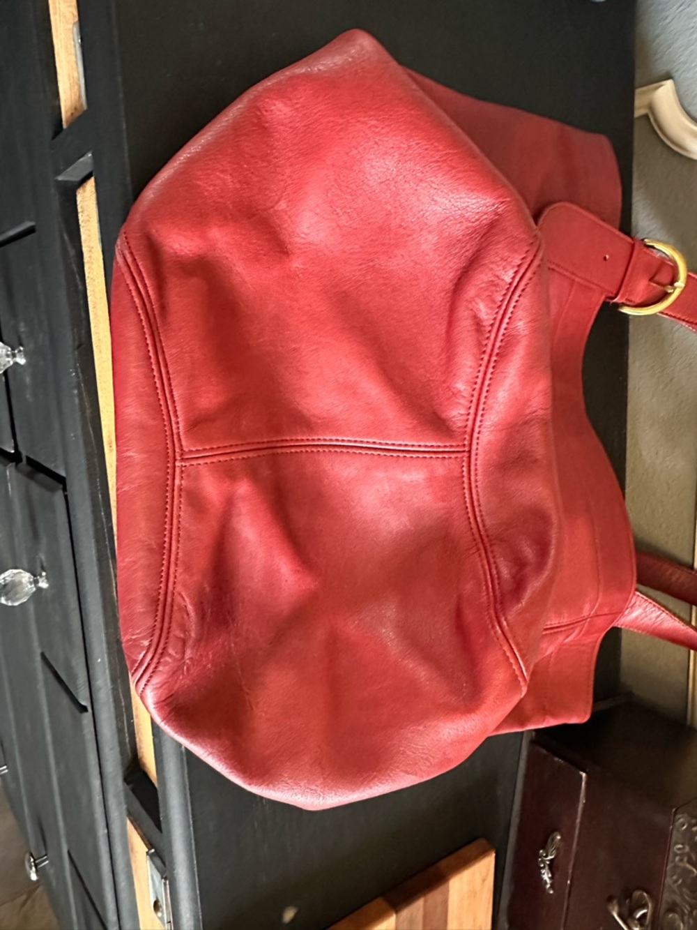 Coach Vintage Red All Leather Large Duffle #4082 with goldtone hardware - Picture 9 of 13